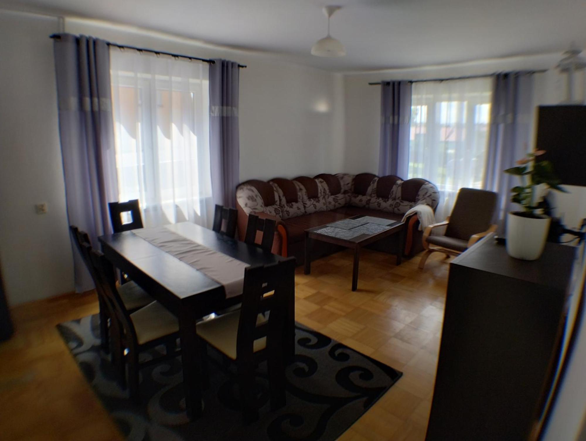 Chess Apartment *